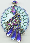 Peacock button