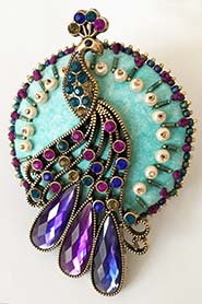 Peacock button