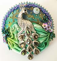 Swan button