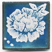 MUD Flower button