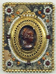 cameo button